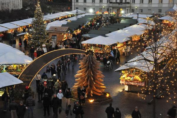 Al Consiglio Appartamento Trento Luaran gambar